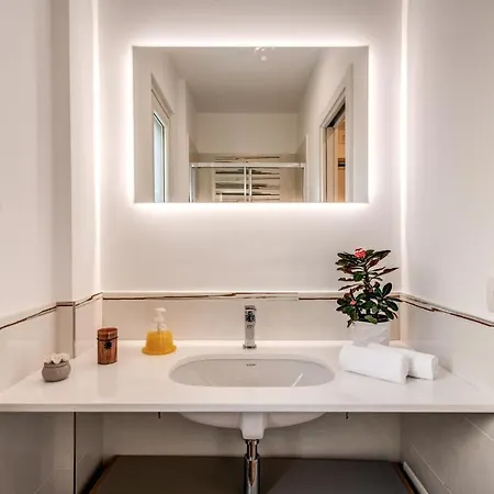 Chez Marie' - Modern In Countryside *