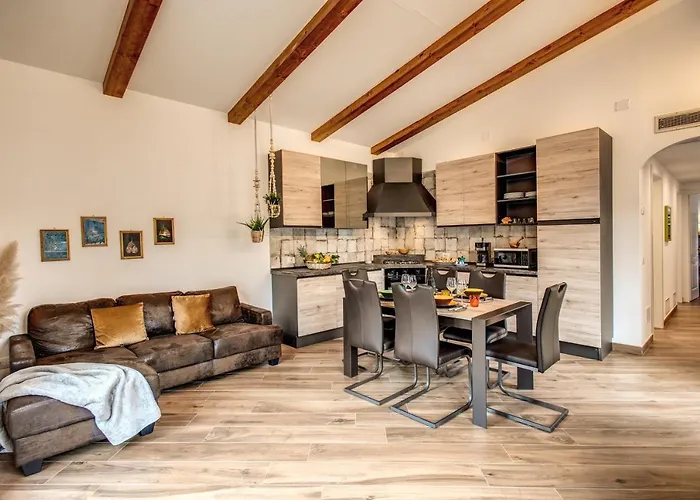 Chez Marie' - Modern In Countryside 度假居