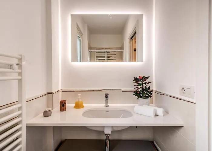 Chez Marie' - Modern In Countryside *